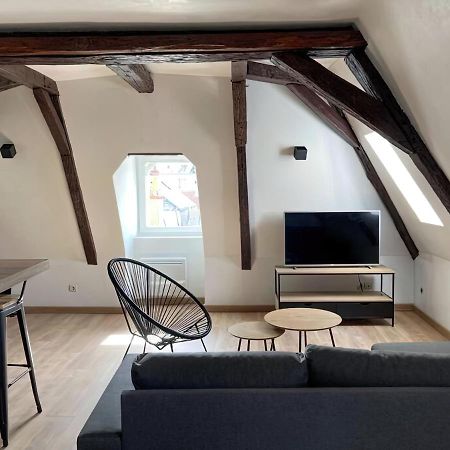 Ferienwohnung Vue Sur La Cathedrale - Au Coeur De Bourges Exterior foto